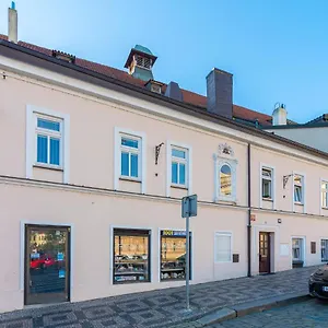 Aparthotel The Bookhouse, 5-bedroom By Castle 